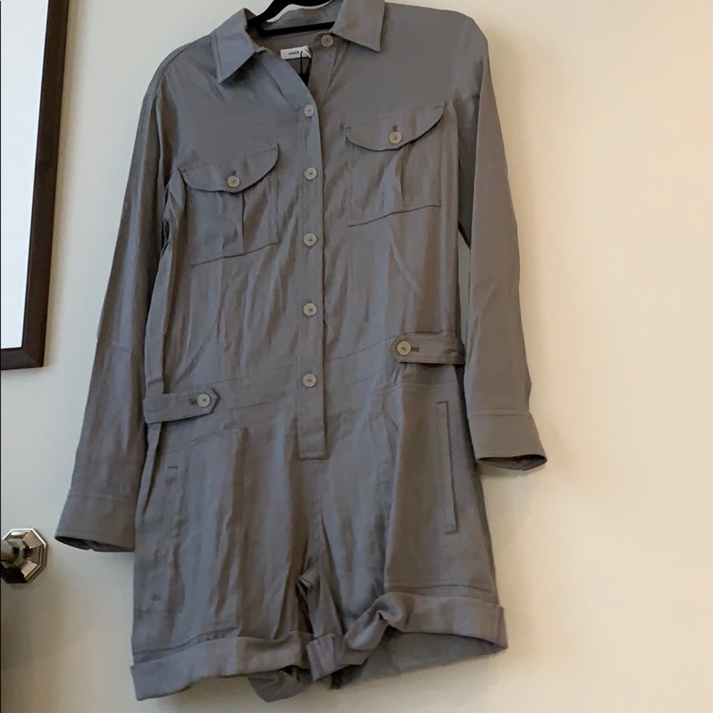 Greyromper